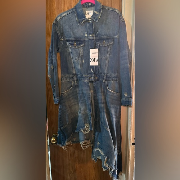 Zara Ripped denim jacket dress - Picture 2 of 11